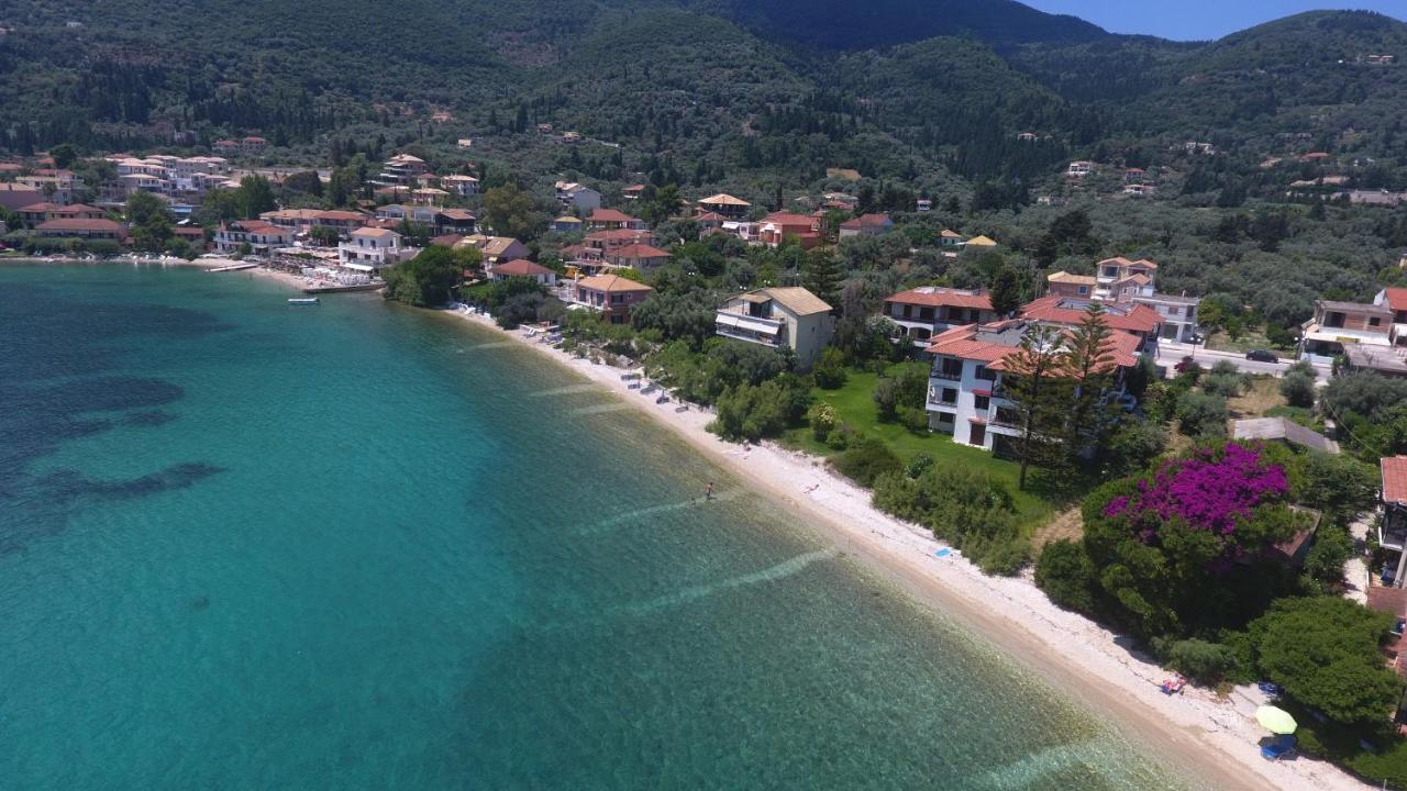 Arokaria Beach House Nikiana Buitenkant foto